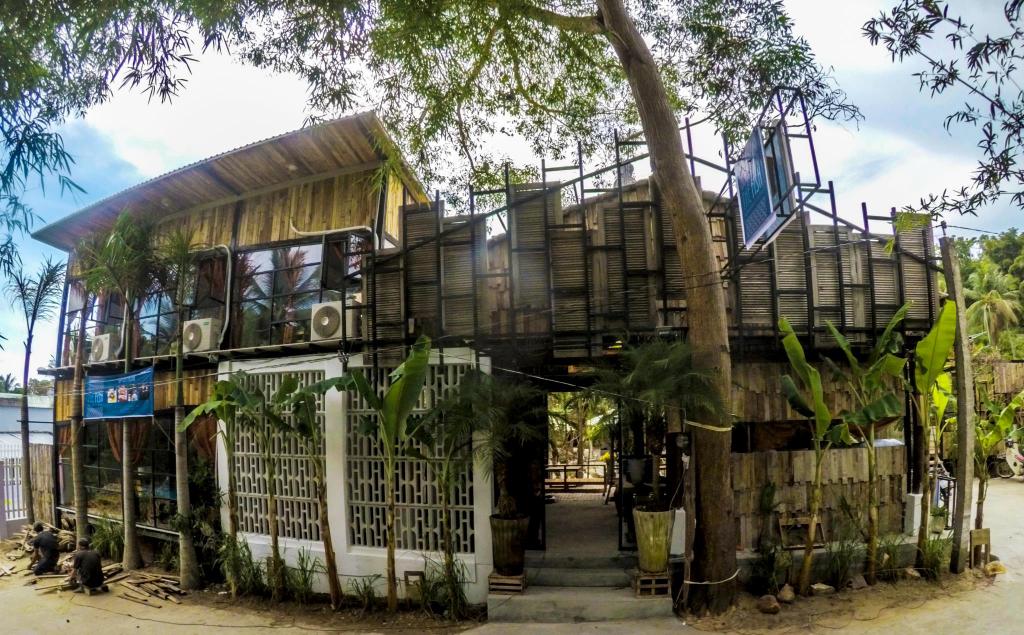 Toàn cảnh của The Fish Hostel & Restaurant