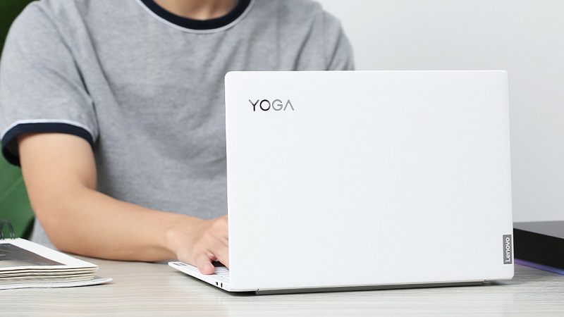 Laptop Lenovo YOGA Slim 7 Carbon