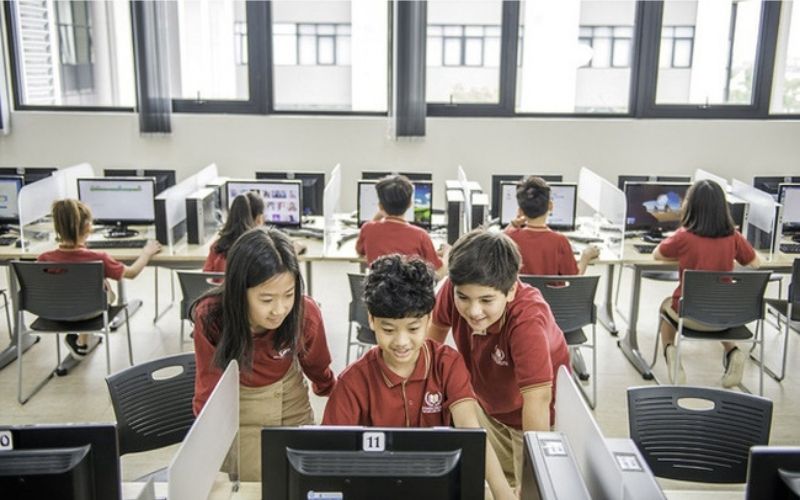 Với kênh học trực tuyến, học sinh còn được rèn luyện kỹ năng sử dụng công nghệ thông tin