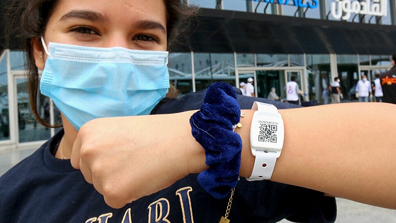 Vòng đeo tay giám sát người cách ly