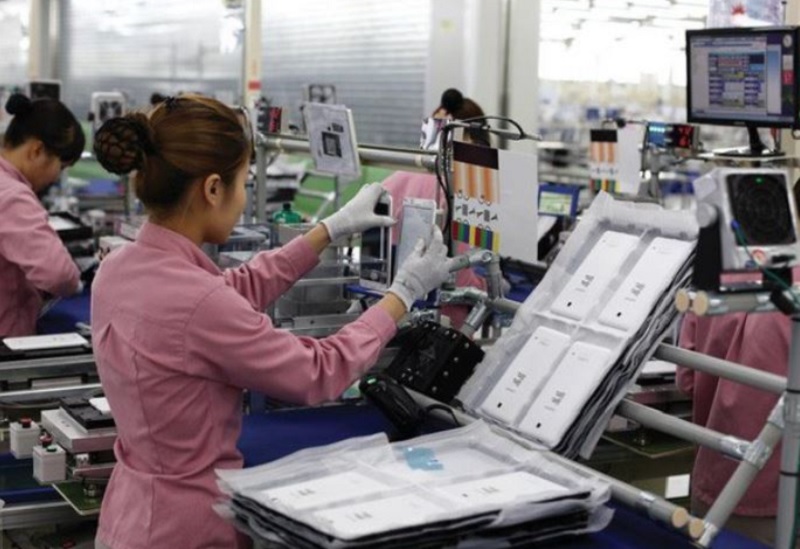 Xuất khẩu điện thoại, linh kiện tháng 5 giảm nhẹ do ảnh hưởng Covid-19 Xuất khẩu điện thoại, linh kiện tháng 5 giảm nhẹ do ảnh hưởng Covid-19