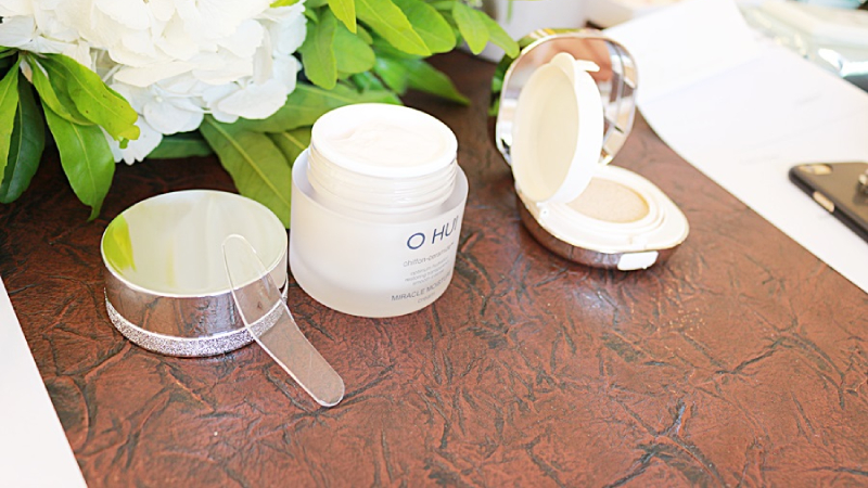 Kem dưỡng da hiệu quả Ohui Miracle Moisture Cream