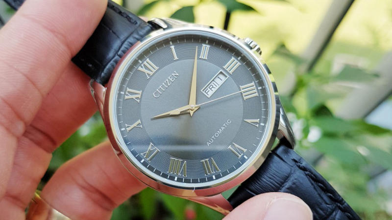 TOP 5 đồng hồ cơ tự động nam sở hữu thiết kế sang trọng đang được giảm sâu 40% ở TGDĐ, đã như này sao lại không mua