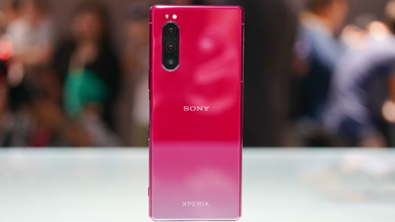 Marketing cũng là một trong những vấn đề mà Sony đang gặp phải với mảng smartphone của hãng. (Nguồn: Android Authority).