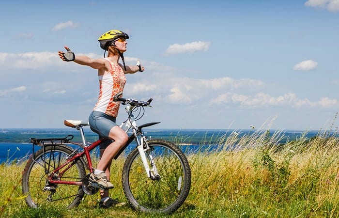 Xe đạp thể thao là gì? Các loại xe đạp thể thao phổ biến hiện nay > đạp xe đạp giúp tinh thần được thoải mái, thư giãn.