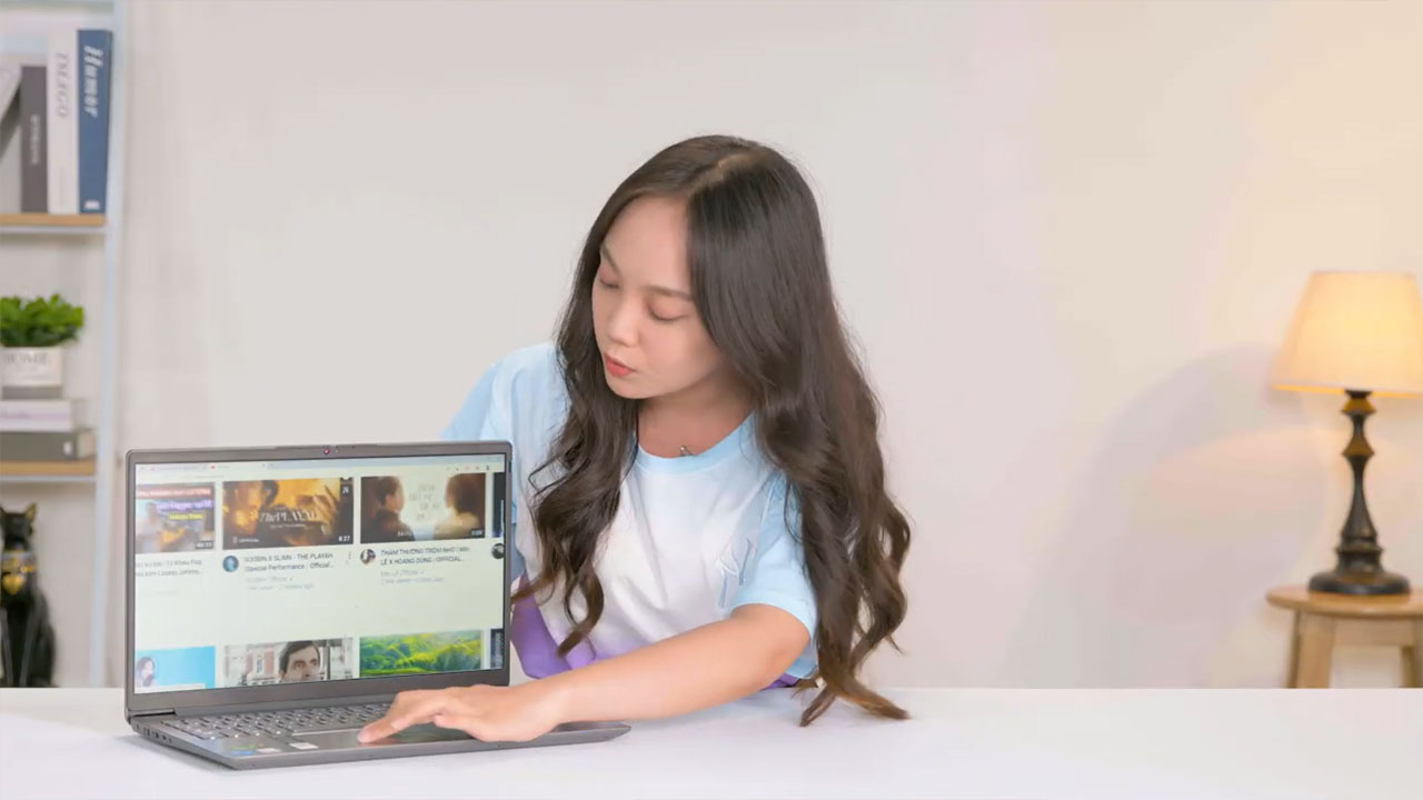 Cảm giác di và vuốt chuột rất mượt mà