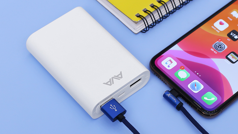 Sạc 7500mAh AVA LJ JP195