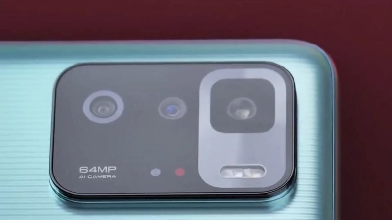 Cụm camera sau trên  Redmi Note 10 Pro 5G
