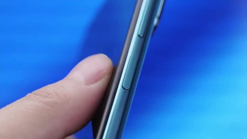 Cạnh phải Redmi Note 10 Pro 5G