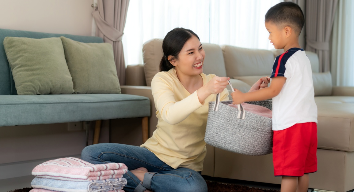 Parents should share housework with children