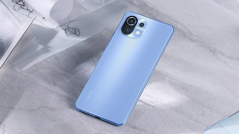 Xiaomi Mi 11 Lite giảm sốc tới nóc, hỗ trợ giao hàng nhanh trong 1 giờ