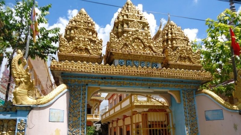 Khung cảnh chùa Khmer Munir Ansay