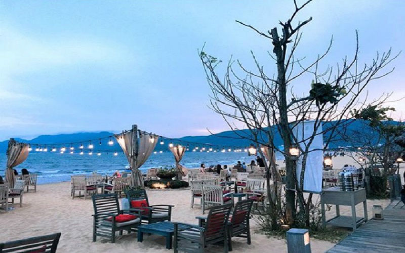 Quán cafe view đẹp tại trung tâm Quy Nhơn - Surf Bar