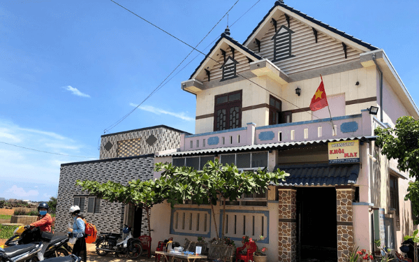 Phía bên ngoài của Khôi May Homestay Phía bên ngoài của Khôi May Homestay