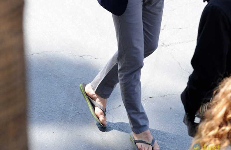 7 sai lầm nên tránh khi chọn giày dép vào mùa hè để bảo vệ đôi chân