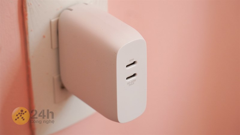 Củ sạc Belkin 2 cổng Type-C cho phép người dùng sạc 2 thiết bị với công suất tối đa lên tới 68W (18W và 50W).