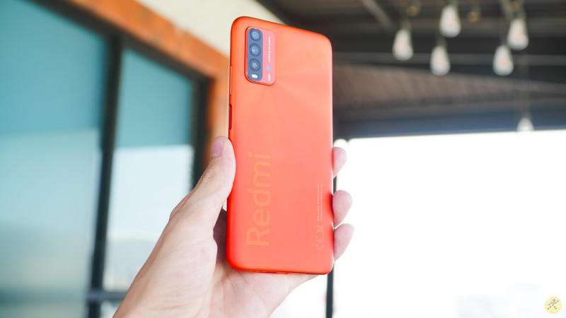 Redmi 9T cam siêu lóng lánh
