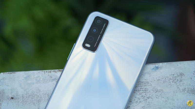 Vivo Y20 trắng siêu sang chảnh