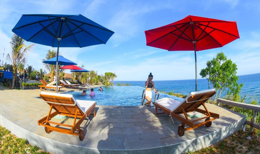 Ly Son Pearl Island Hotel & Resort - Hồ Bơi