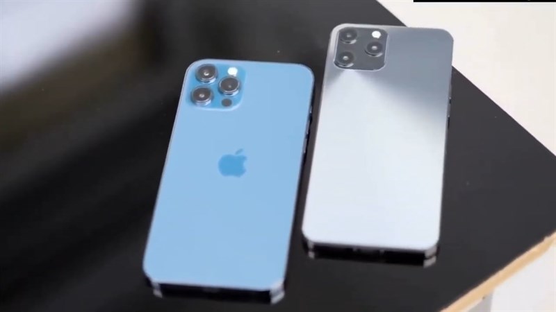 Trên tay iPhone 13 Pro chạy Android Trên tay iPhone 13 Pro chạy Android