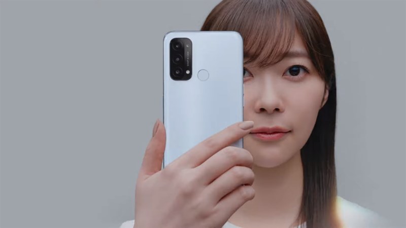 OPPO Reno5 A có bốn camera sau