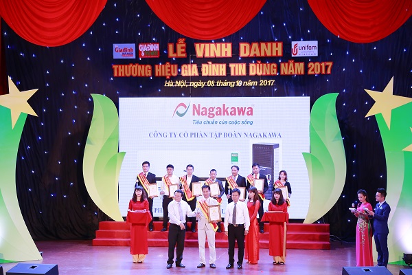 Bếp điện từ Nagakawa của nước nào? Có tốt không? > Lễ vinh danh Nagakawa thương hiệu gia đình tin dùng 2017