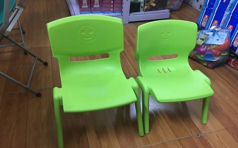 Ghế nhựa Việt Nhật có kích thước mini dành riêng cho trẻ em