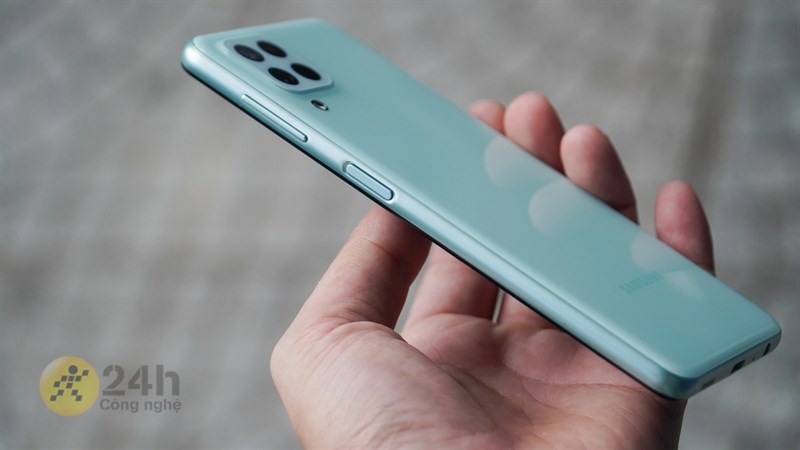 Trên tay Galaxy A22