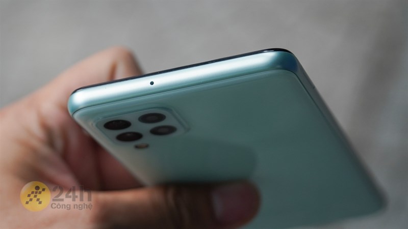Trên tay Galaxy A22