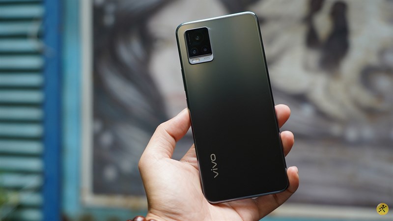 4 smartphone siêu mỏng nhẹ, có bộ nhớ trong 128GB giảm giá kịch sàn 4 smartphone siêu mỏng nhẹ, có bộ nhớ trong 128GB giảm giá kịch sàn