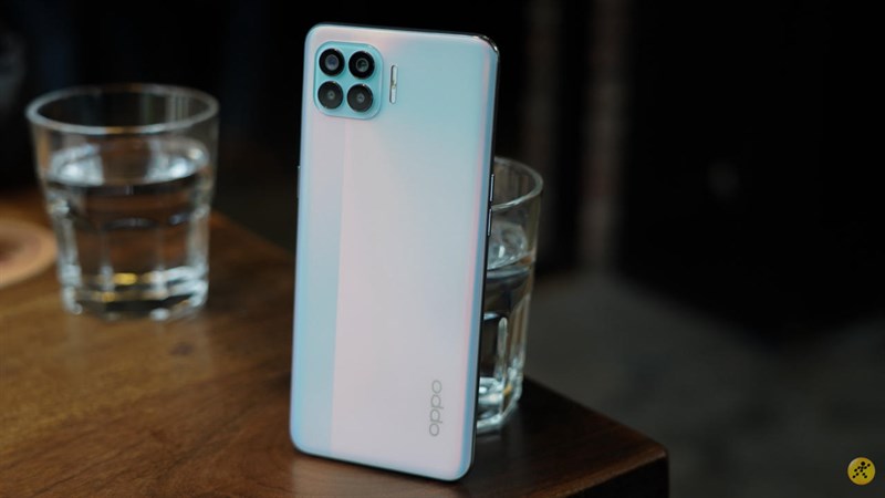 OPPO A93 trắng xinh xịn mịn