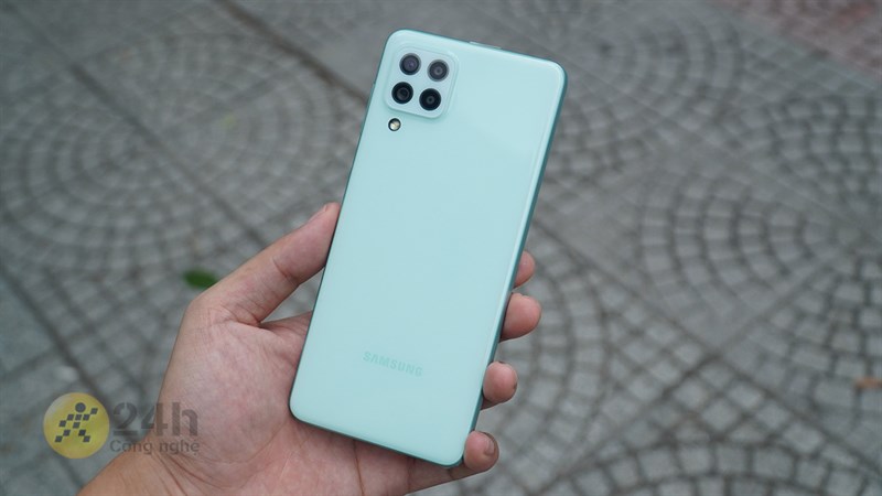 Nếu Galaxy M22 là phiên bản đổi tên của Galaxy A22 thì rất có thể máy sẽ có thiết kế tương tự 