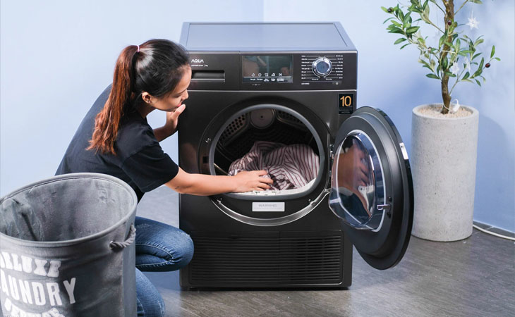 Máy sấy bơm nhiệt thì có giá cao hơn so với các loại máy sấy thông hơi.