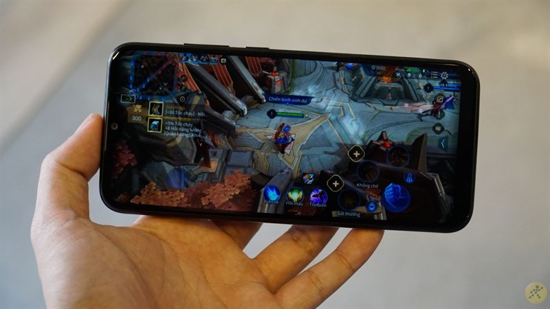 Vsmart Joy 3 chiến game ổn 