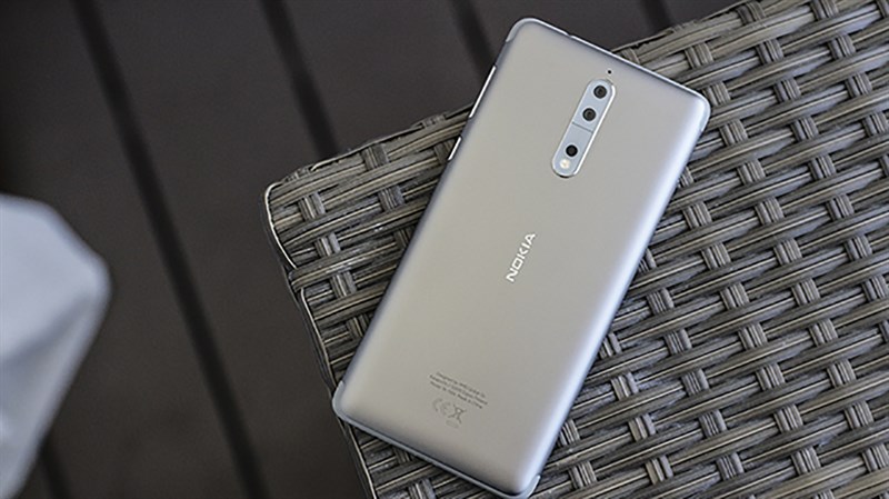 Nokia 8