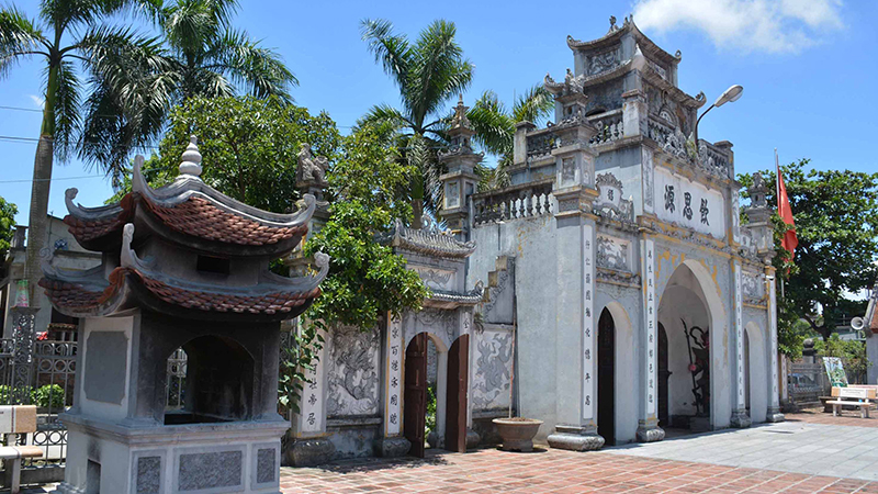 Đền thờ Kinh Dương Vương là một trong những di tích lịch sử nhất ở Việt Nam