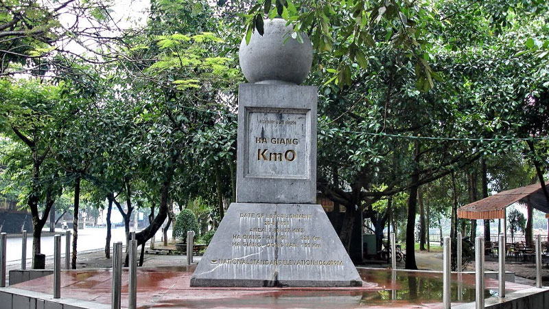 Cột mốc Km0