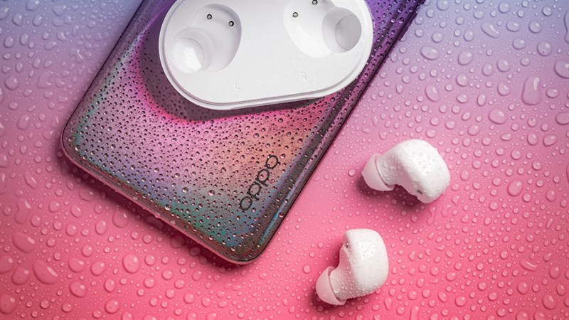 OPPO Enco Buds có khả năng chống mưa và mồ hôi