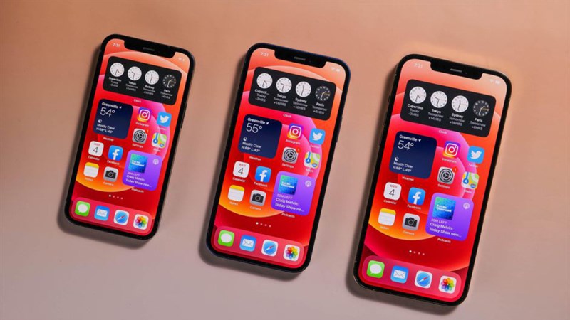 iPhone iPhone