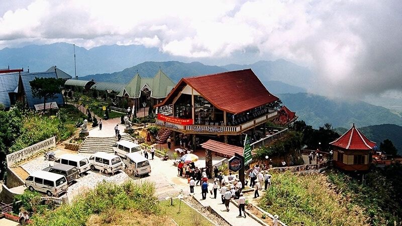 Khu vực chân núi là sự bắt đầu cho chuyến du lịch tuyệt vời