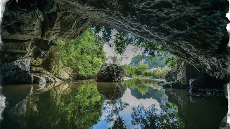 Hang Bụt