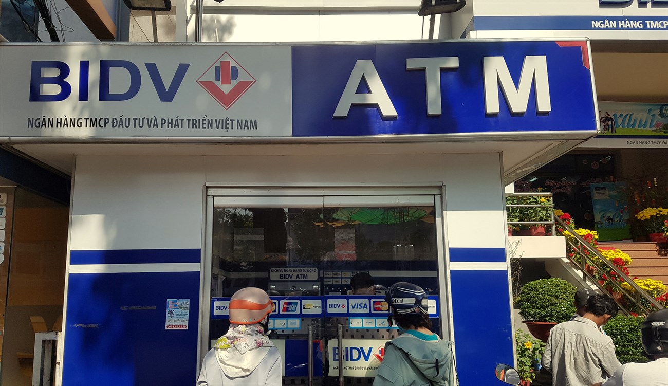 Mức phí chuyển tiền BIDV tại ATM 