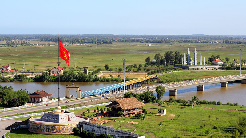 Cầu Hiền Lương và sông Bến Hải