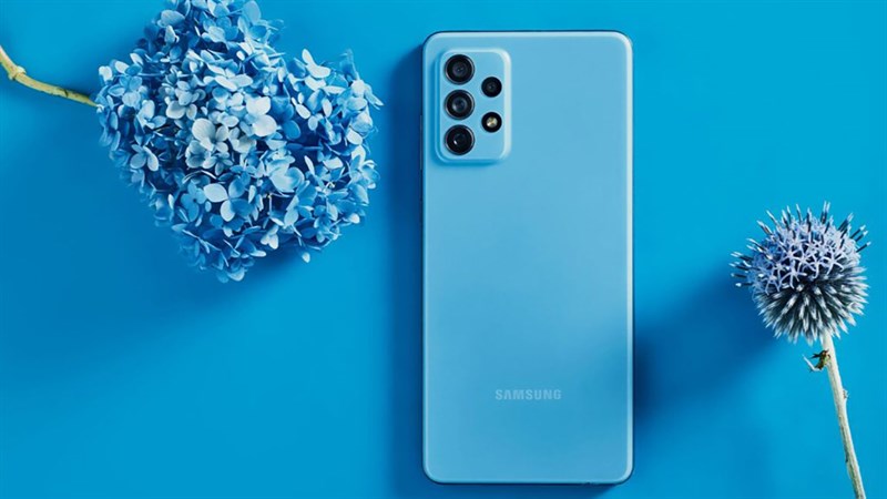 Samsung Galaxy A72 giảm giá cuối tuần