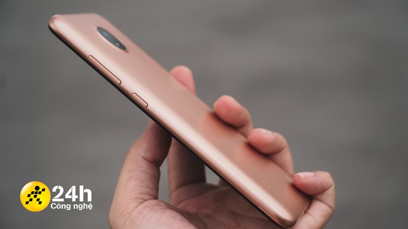 Cạnh phải của Nokia C20 sẽ có phím tăng/giảm âm lượng và phím nguồn. Cạnh phải của Nokia C20 sẽ có phím tăng/giảm âm lượng và phím nguồn.