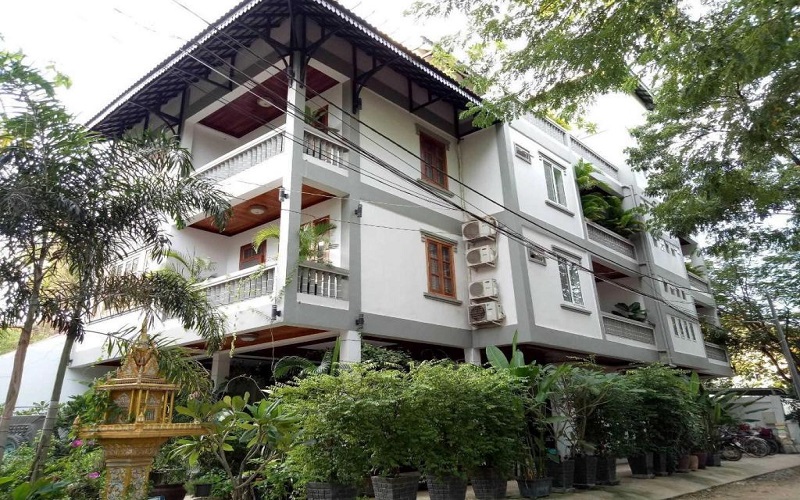 Tham khảo kỹ trên mạng các khu nhà nghỉ, khách sạn tại Chiang Mai