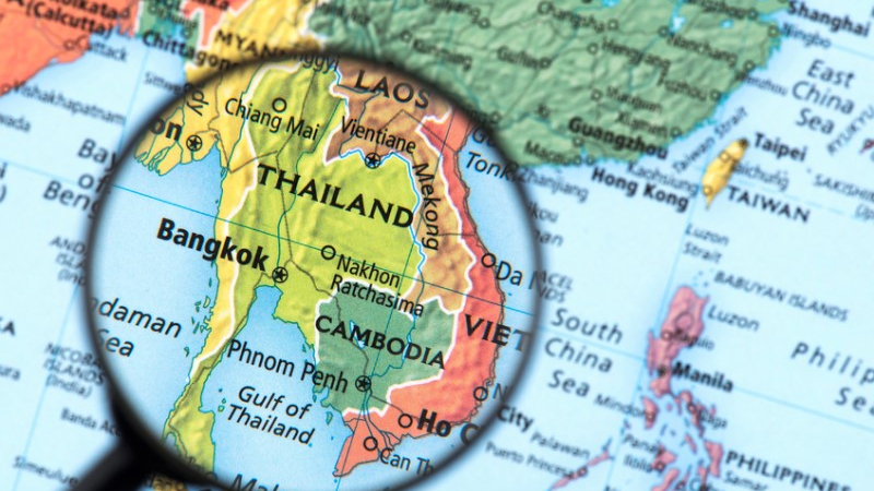 Thái Lan cũng thuộc Đông Nam Á và trùng múi giờ +7 với Việt Nam