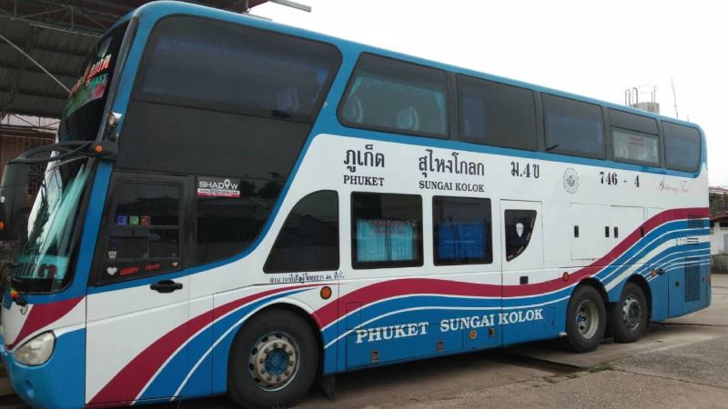 Đi xe bus đến Phuket là một lựa chọn tiết kiệm tuy nhiên thời gian di chuyển khá lâu
