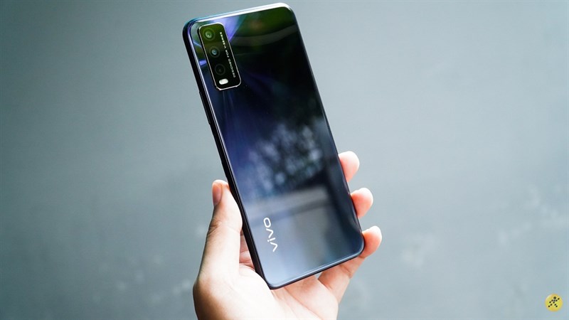 Vivo Y12s thiết kế
