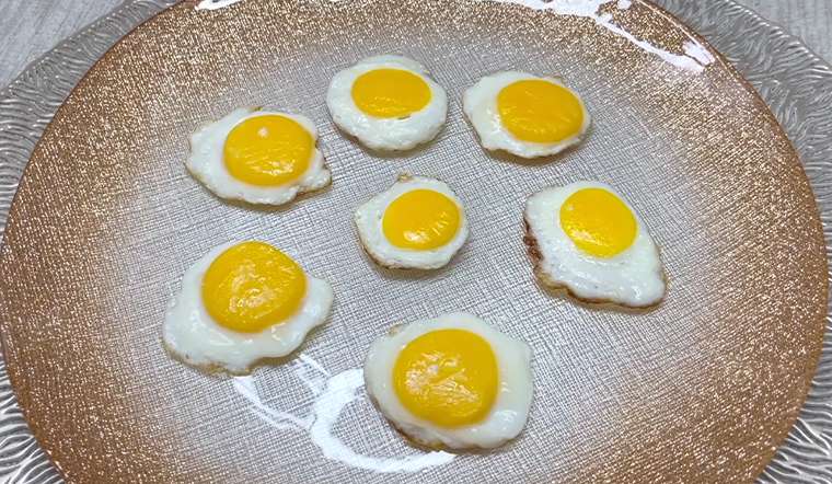 Làm trứng chiên ‘mini’ cực dễ thương khiến bé thích thú đòi ăn mãi
